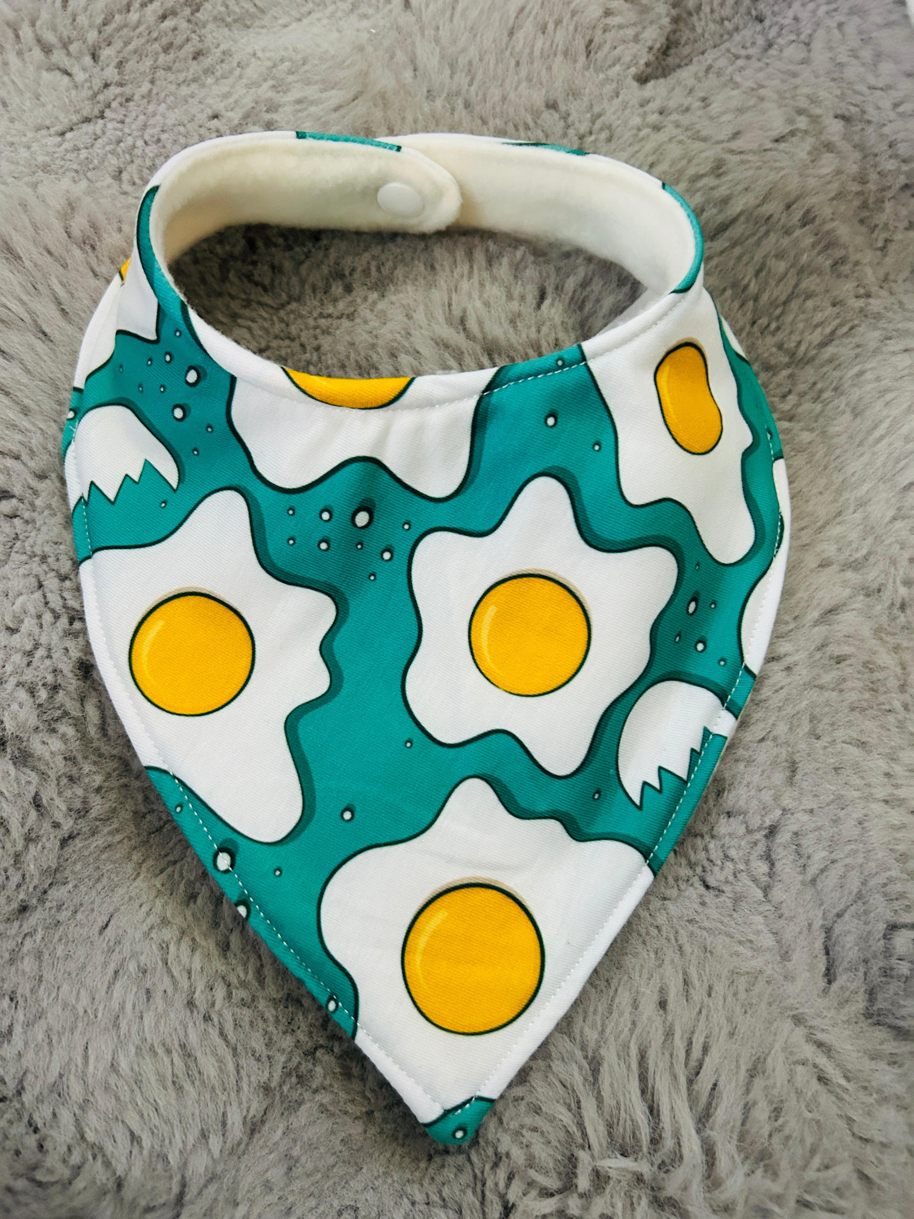 Eggs dribble bib