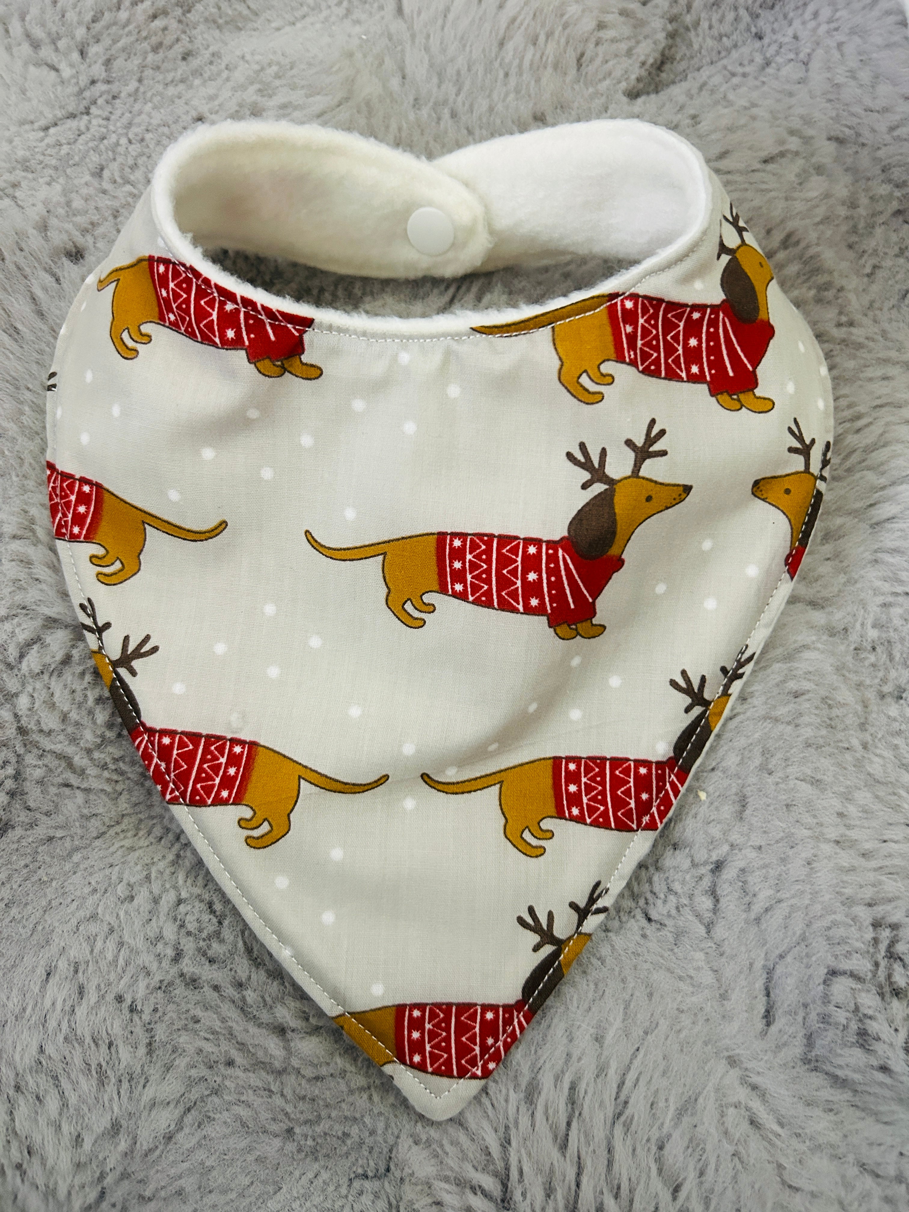 Xmas sausage dogs dribble bib