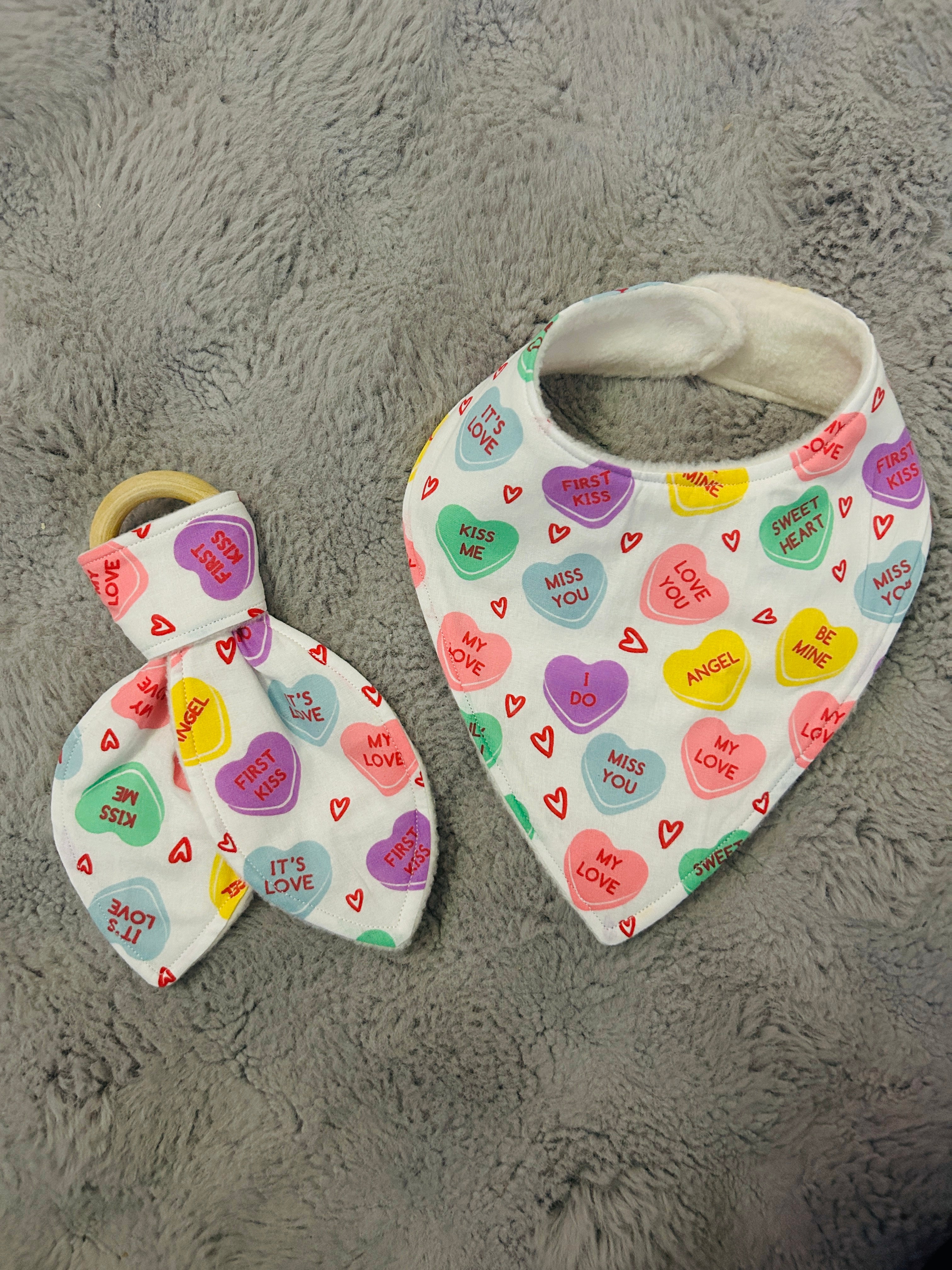 Love hearts valentines dribble bib & Teether ring set
