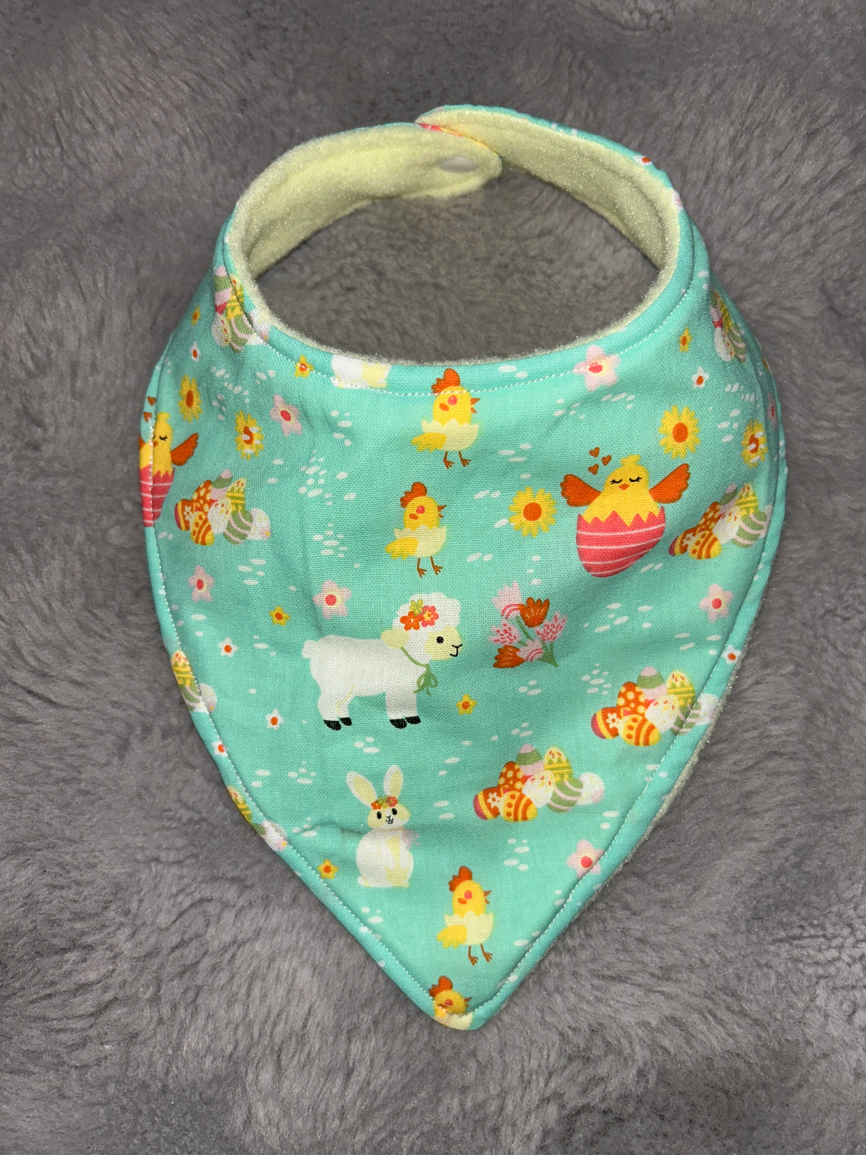 Lambs & bunnies Easter dribble bib
