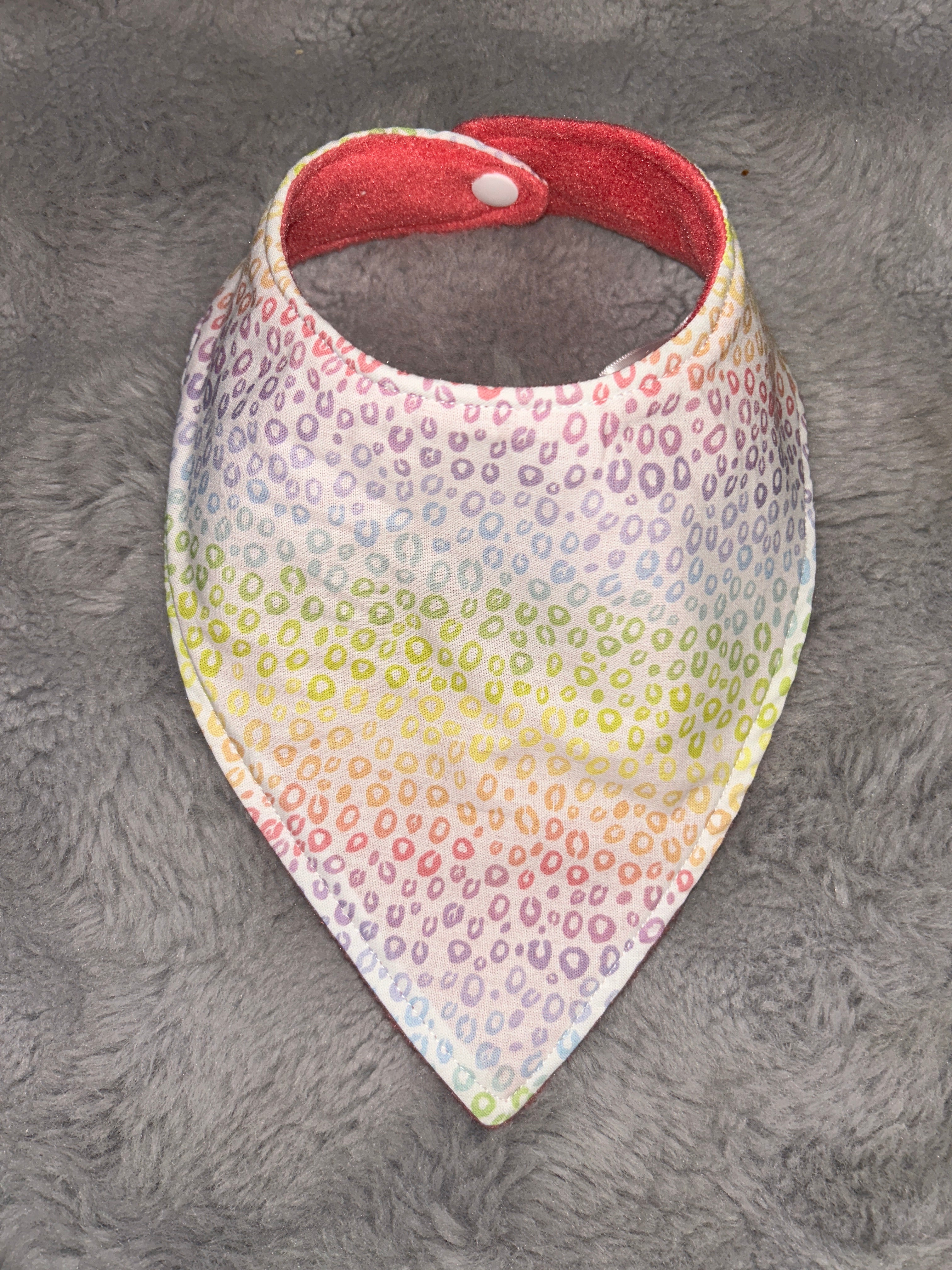 Rainbow leopard dribble bib