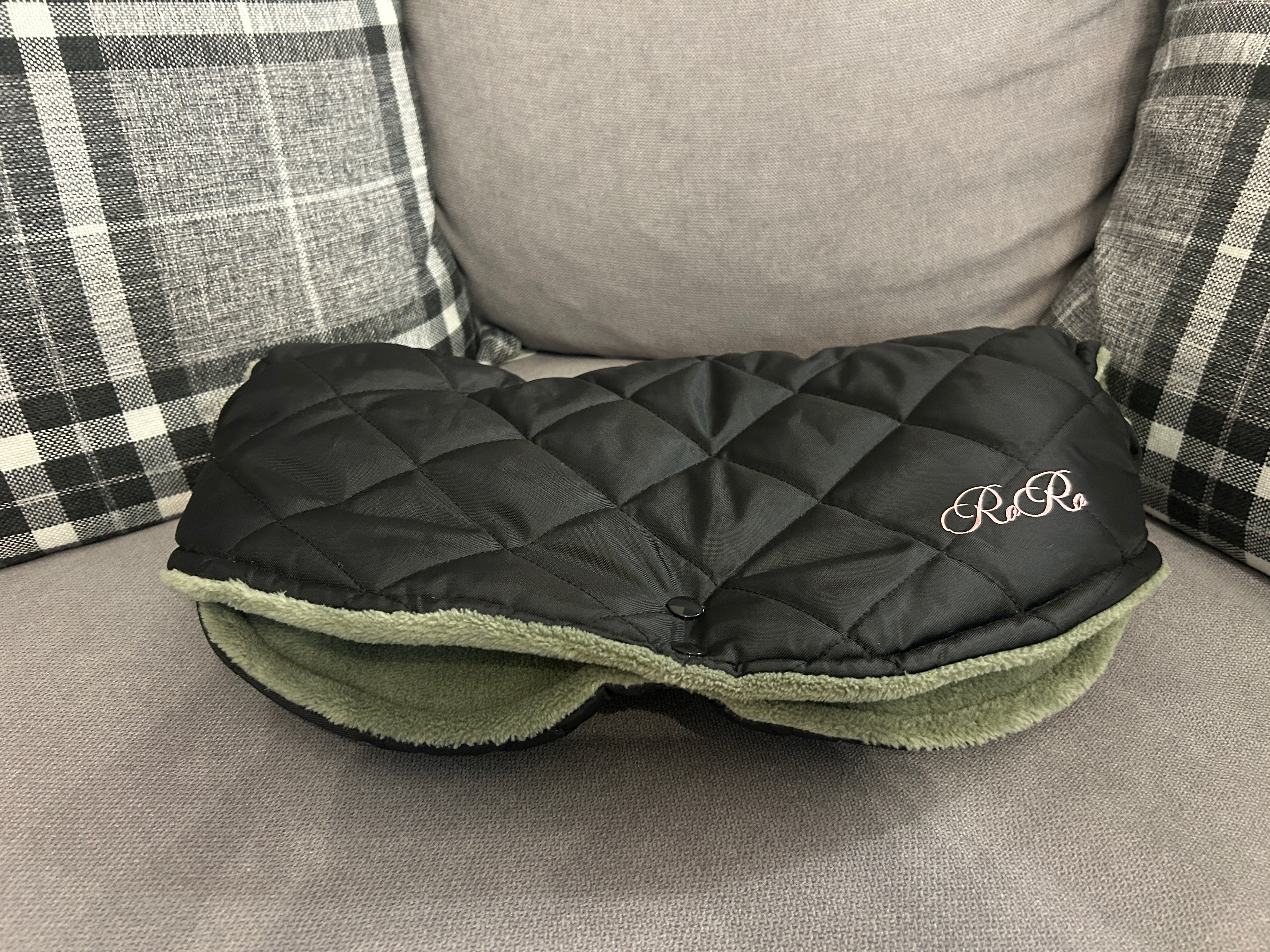 Waterproof winter pram handmuff Black/olive green