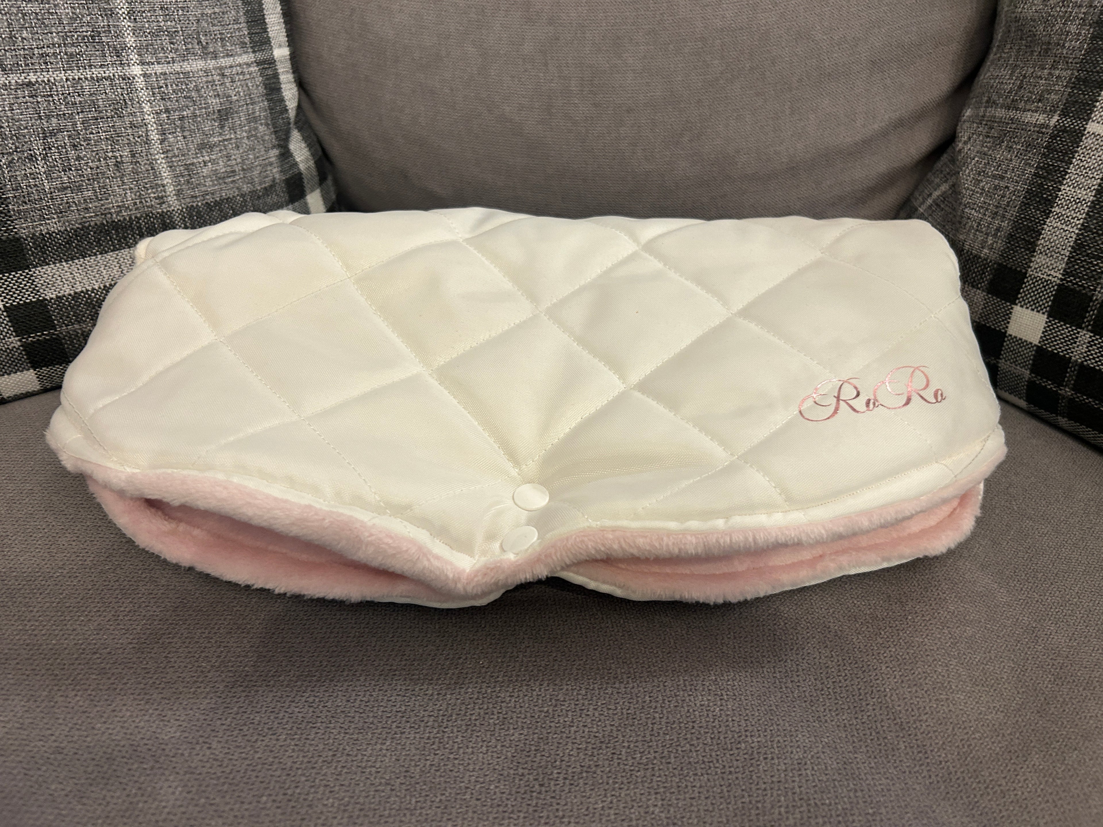Waterproof winter pram handmuff white/baby pink
