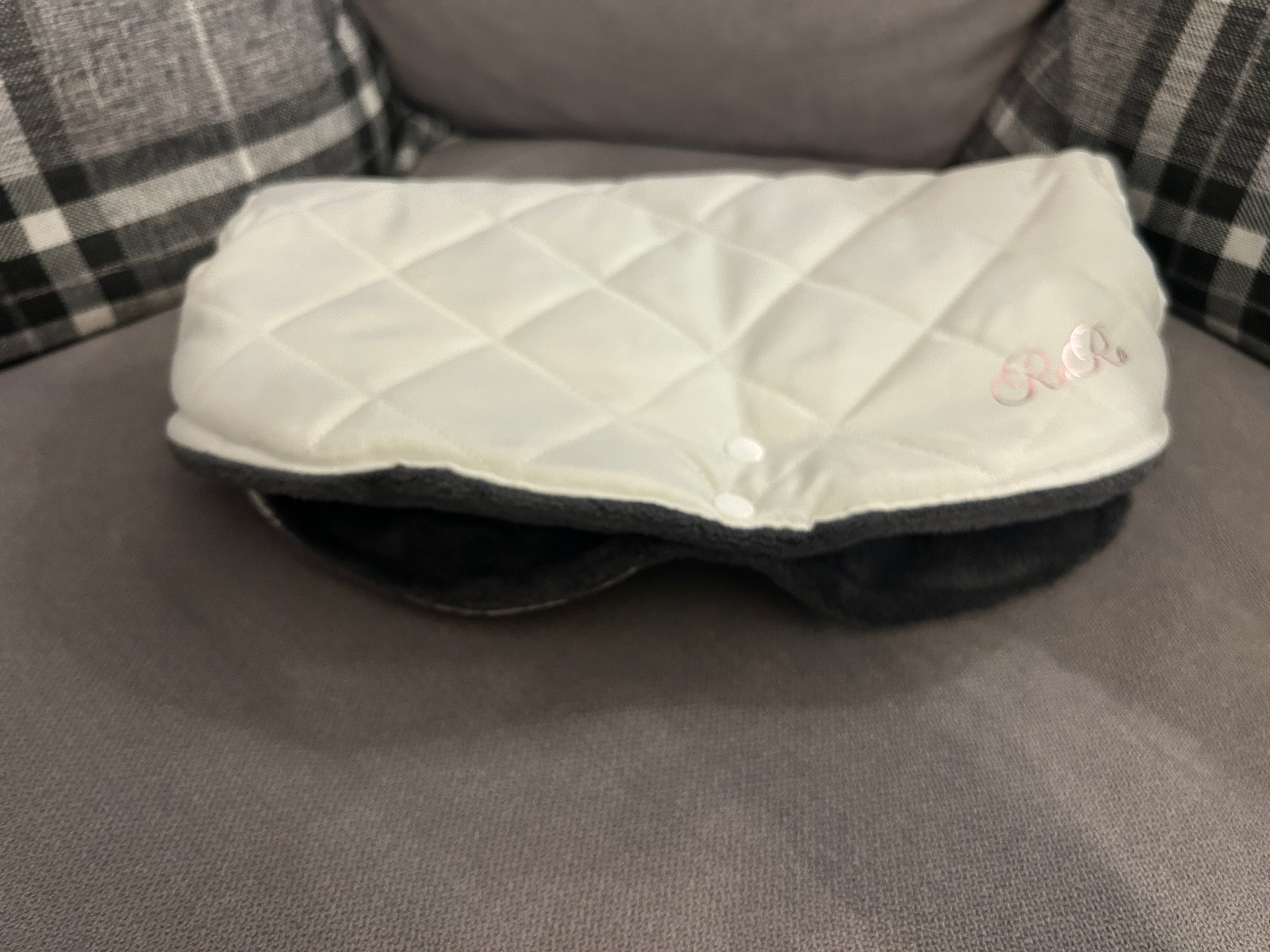 Waterproof winter pram handmuff white/dark Grey
